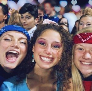 Meet your Posher, Amyah